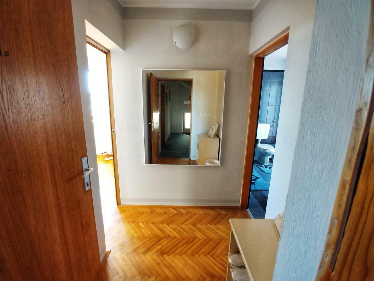 Room Bm Pula Exterior foto